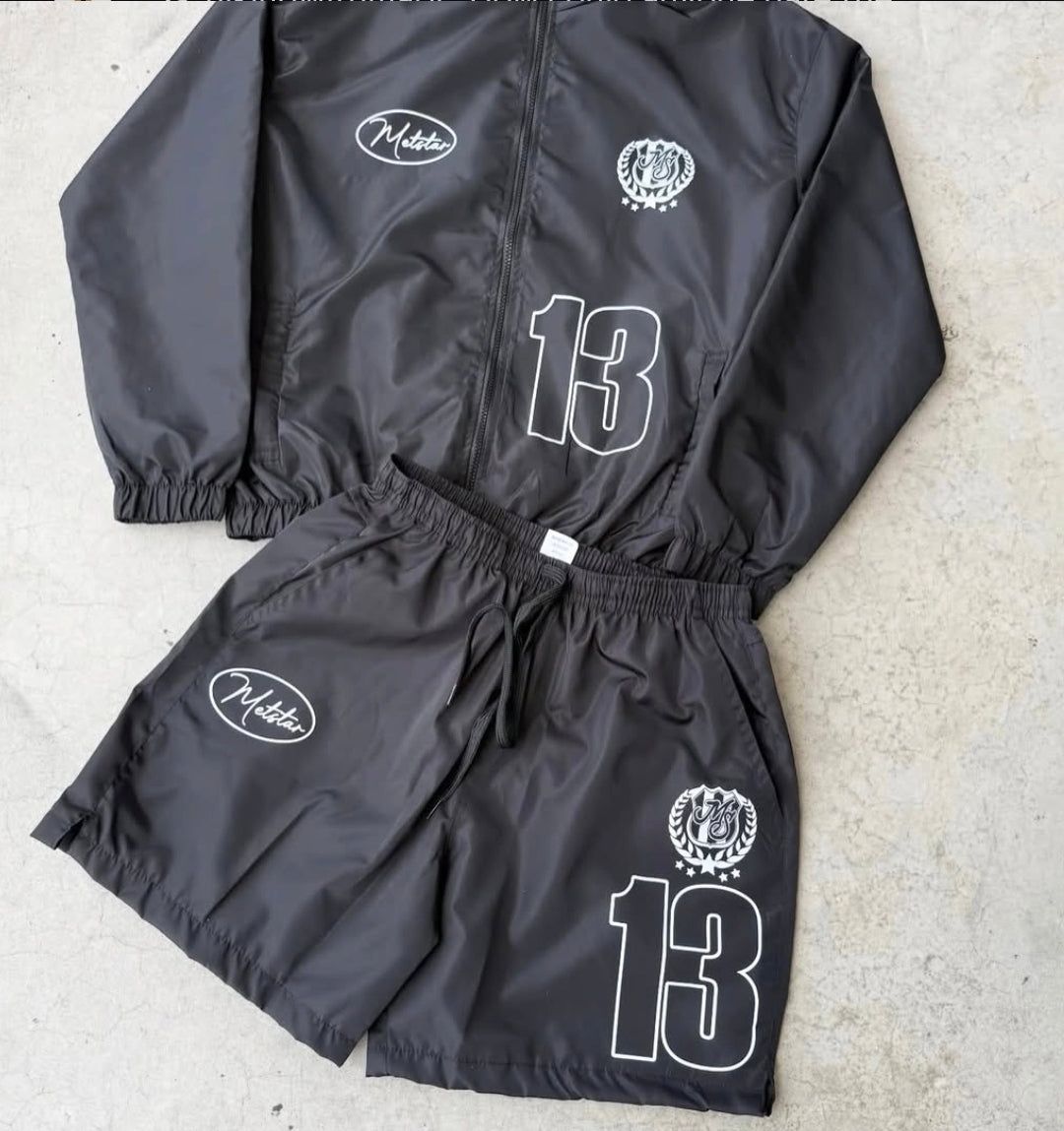 13 Windbreaker Set