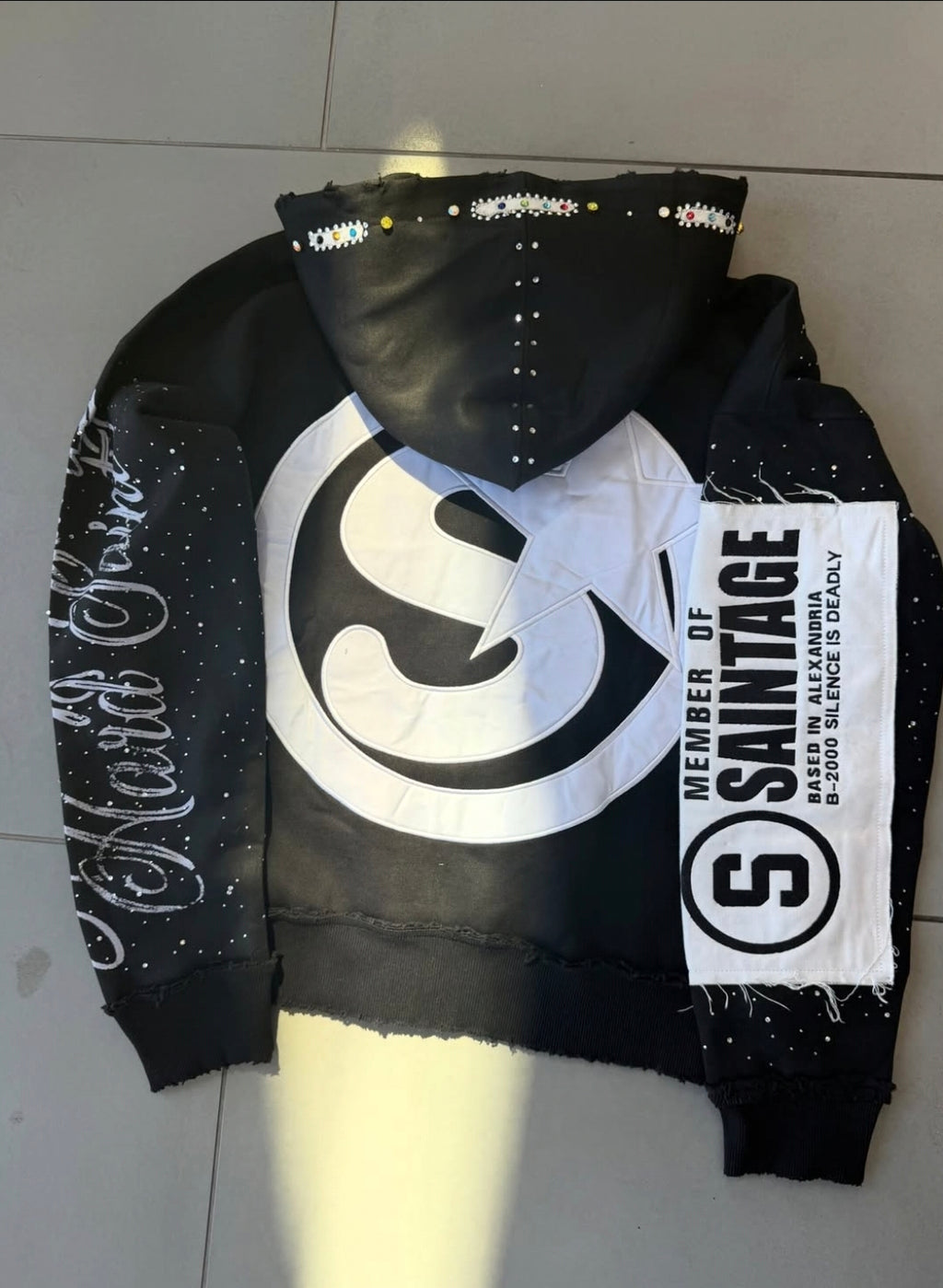 Saintage Zip Up