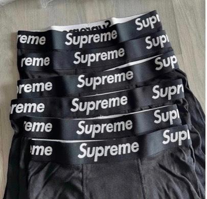 Black supreme drawls